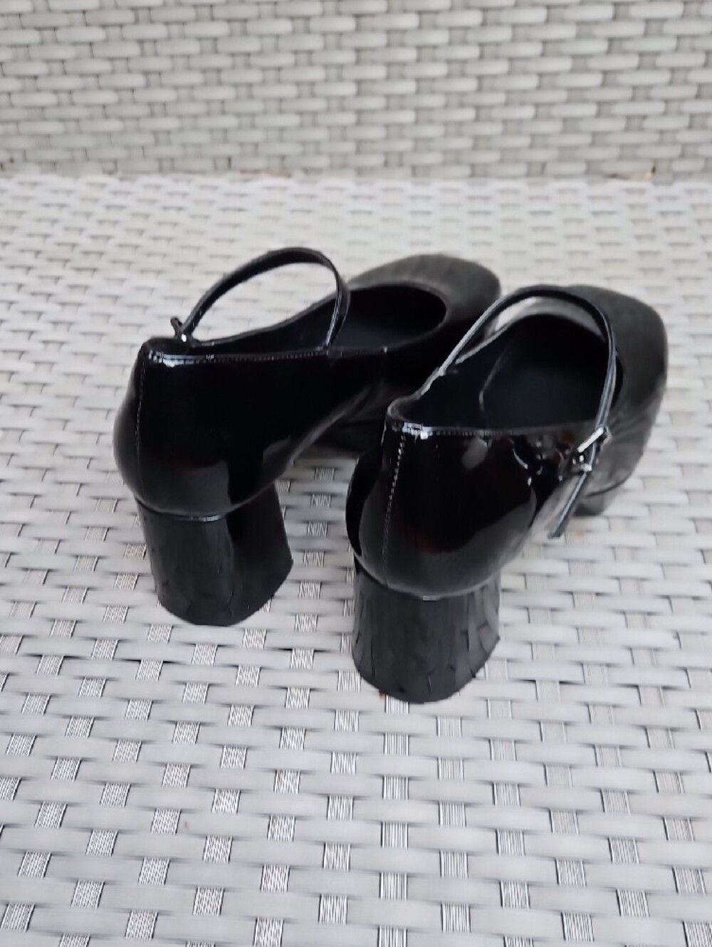 AEROSOLES SHANNON Black Patent  Mary Jane Platform Block Heels  Size 9W - Picture 10 of 17